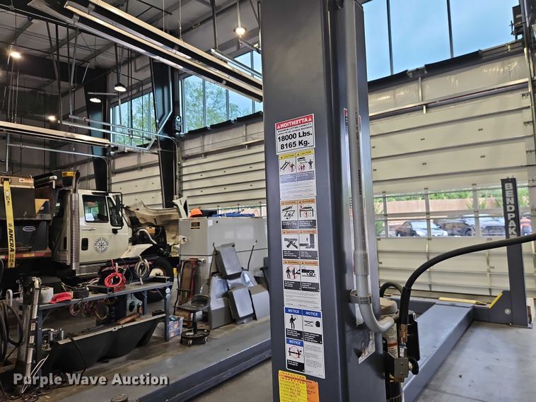 image for item EO7236 BendPak HDS-18E automotive lift