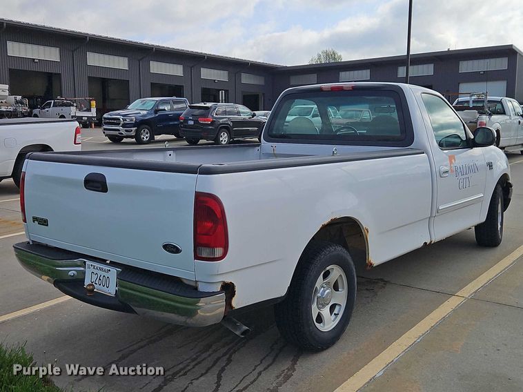 image for item EO7242 2000 Ford F-150 pickup truck