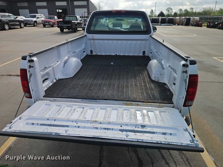 image for item EO7242 2000 Ford F-150 pickup truck