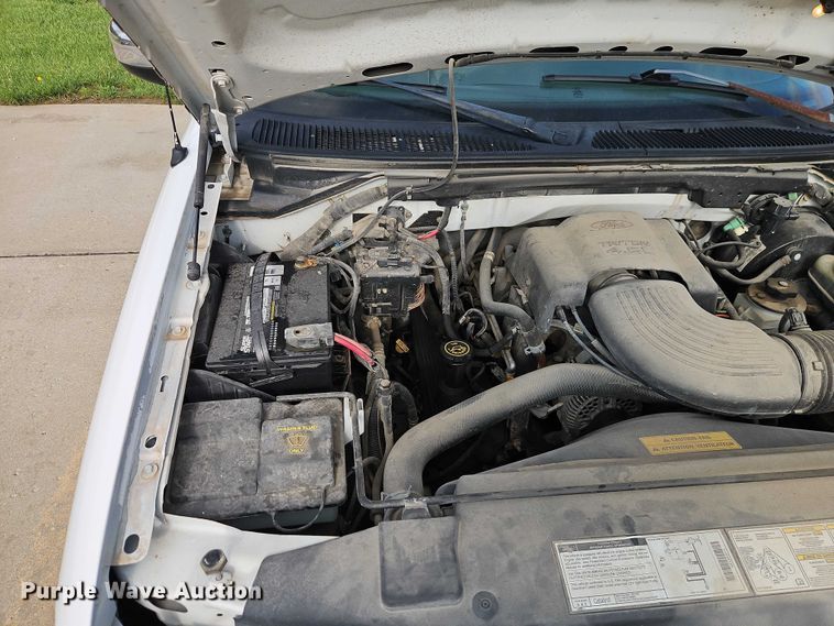 image for item EO7242 2000 Ford F-150 pickup truck