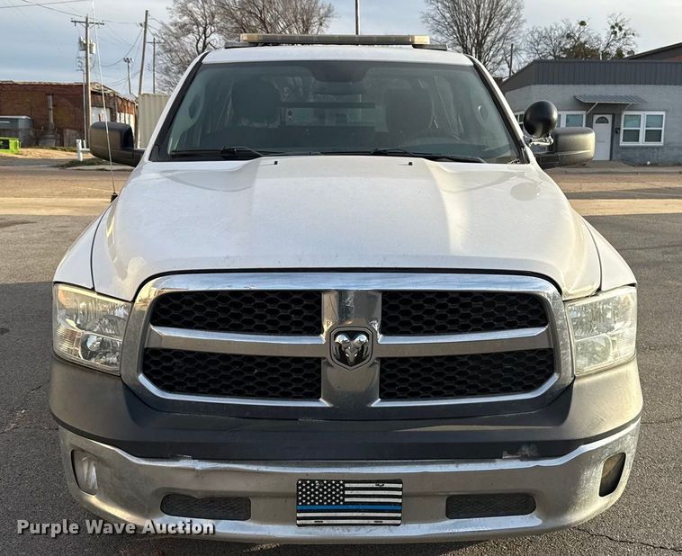 image for item ES5504 2018 RAM 1500 Crew Cab pickup truck