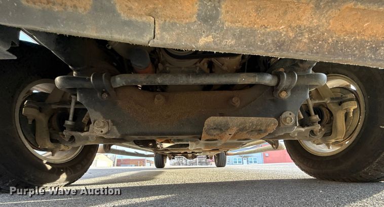 image for item ES5504 2018 RAM 1500 Crew Cab pickup truck