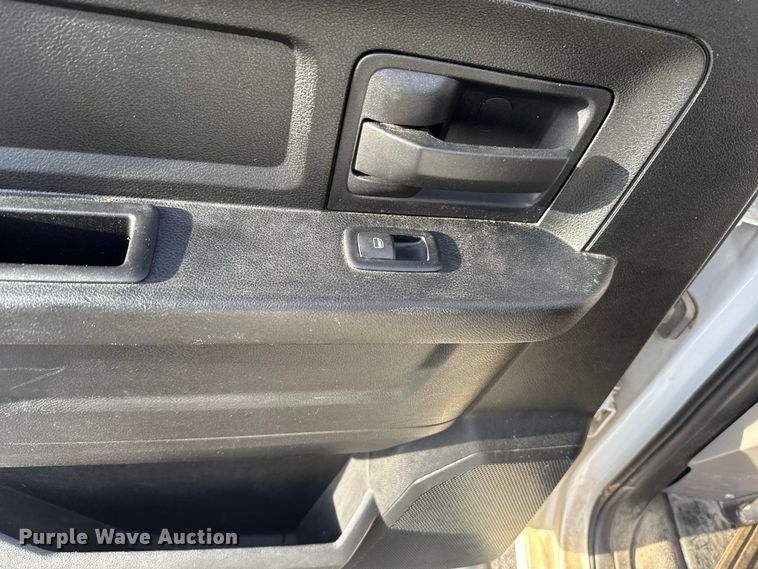 image for item ES5504 2018 RAM 1500 Crew Cab pickup truck