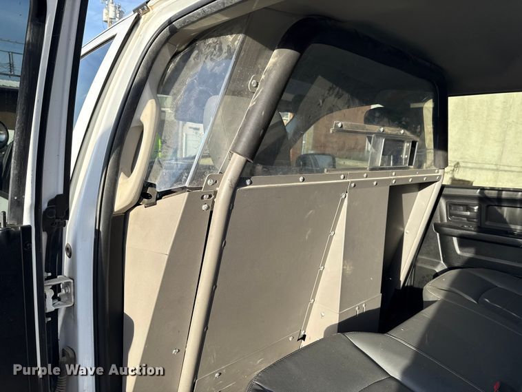 image for item ES5504 2018 RAM 1500 Crew Cab pickup truck