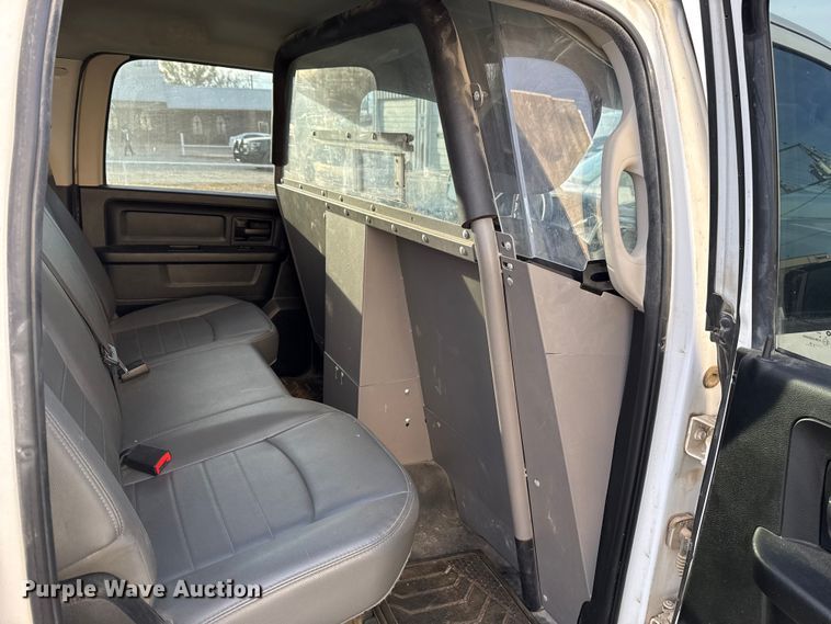 image for item ES5504 2018 RAM 1500 Crew Cab pickup truck