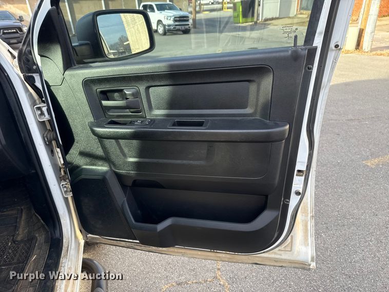 image for item ES5504 2018 RAM 1500 Crew Cab pickup truck
