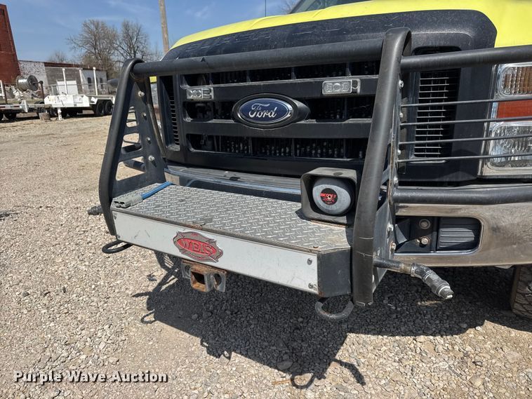 image for item ET1836 2009 Ford F550 brush fire truck