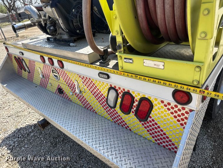 image for item ET1836 2009 Ford F550 brush fire truck