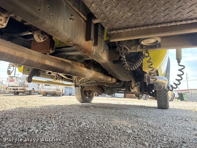 image for item ET1836 2009 Ford F550 brush fire truck