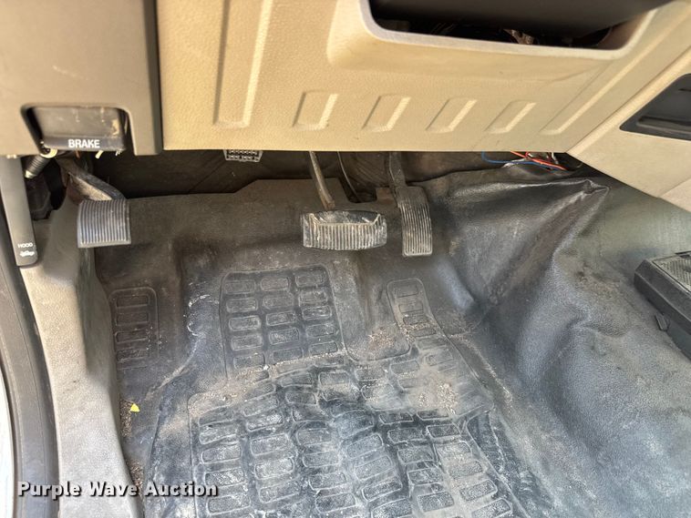 image for item ET1836 2009 Ford F550 brush fire truck