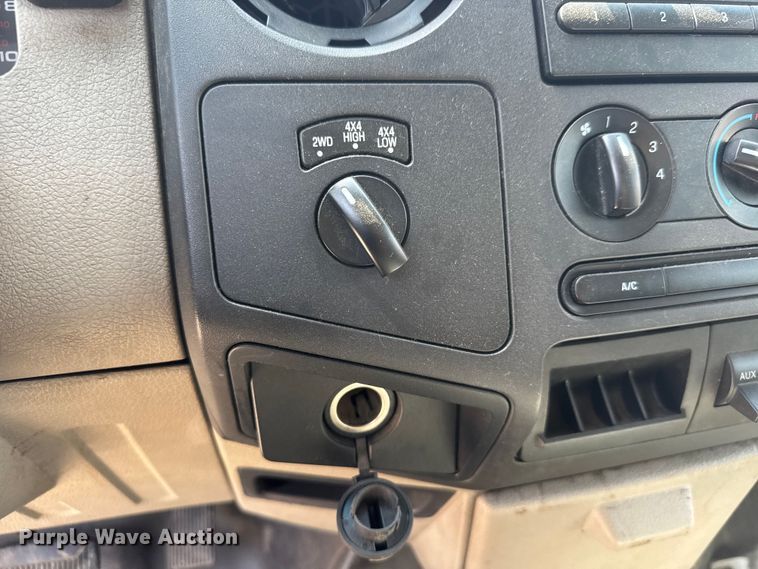 image for item ET1836 2009 Ford F550 brush fire truck