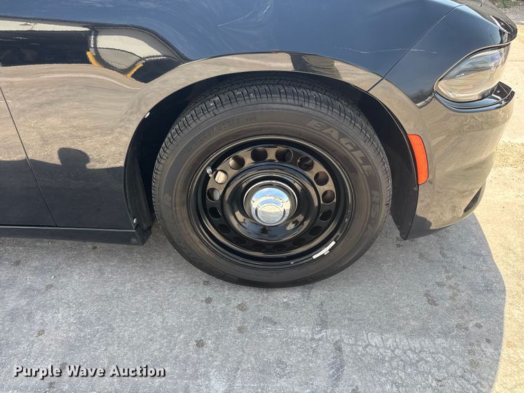 image for item ET1847 2018 Dodge Charger Police 
