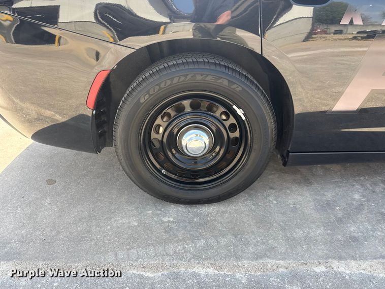 image for item ET1847 2018 Dodge Charger Police 