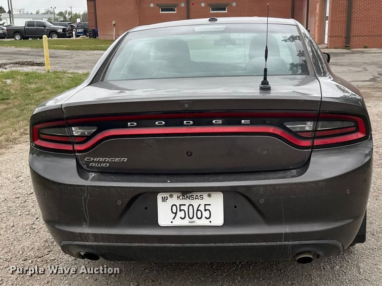 image for item ET1880 2018 Dodge Charger Police 