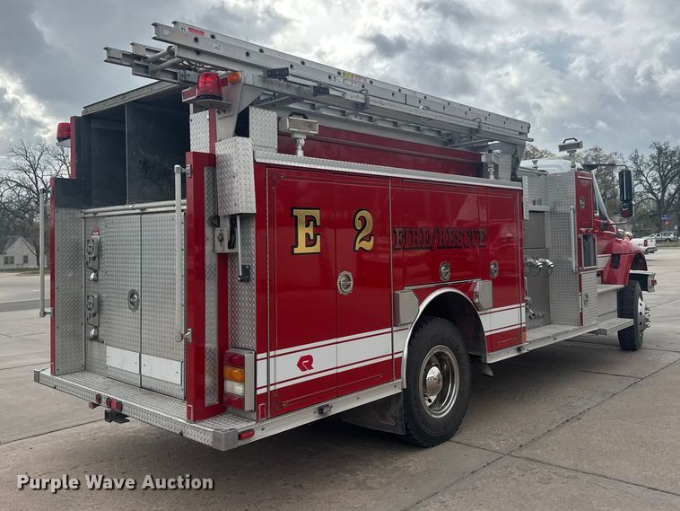 image for item ET1883 2007 International 7400 pumper fire truck