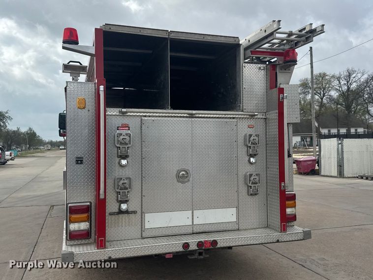 image for item ET1883 2007 International 7400 pumper fire truck