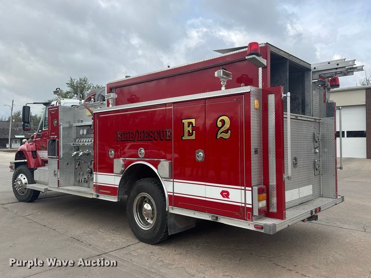 image for item ET1883 2007 International 7400 pumper fire truck