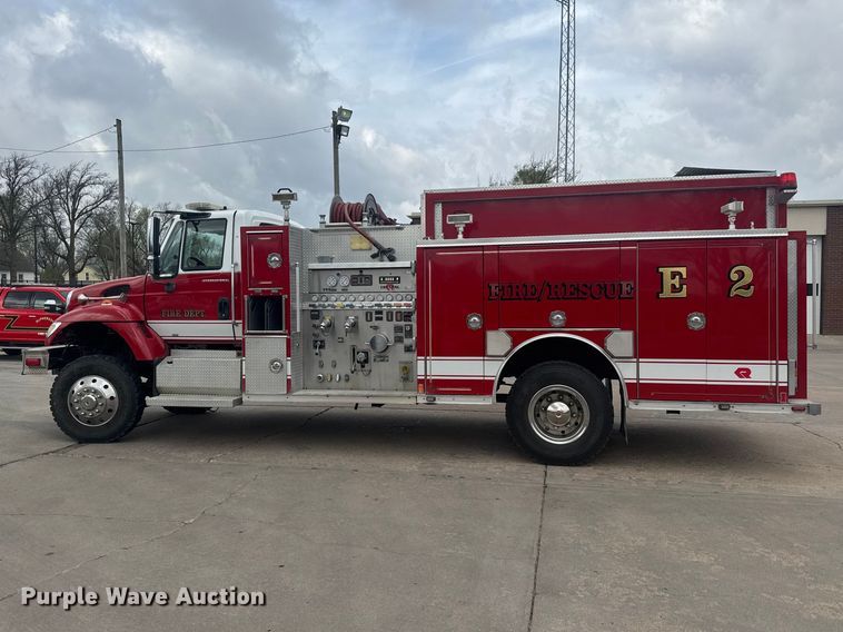 image for item ET1883 2007 International 7400 pumper fire truck
