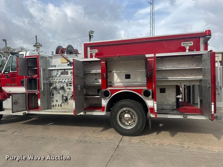 image for item ET1883 2007 International 7400 pumper fire truck