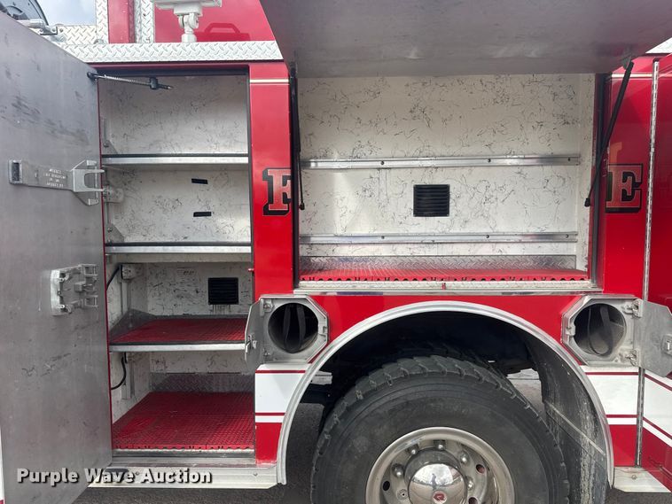 image for item ET1883 2007 International 7400 pumper fire truck