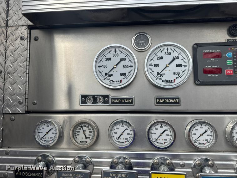 image for item ET1883 2007 International 7400 pumper fire truck