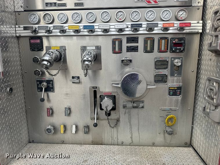 image for item ET1883 2007 International 7400 pumper fire truck