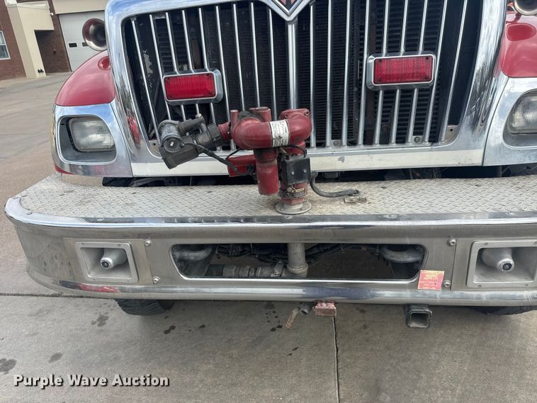 image for item ET1883 2007 International 7400 pumper fire truck