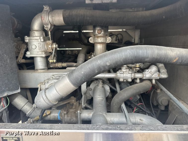 image for item ET1883 2007 International 7400 pumper fire truck