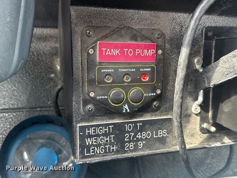 image for item ET1883 2007 International 7400 pumper fire truck