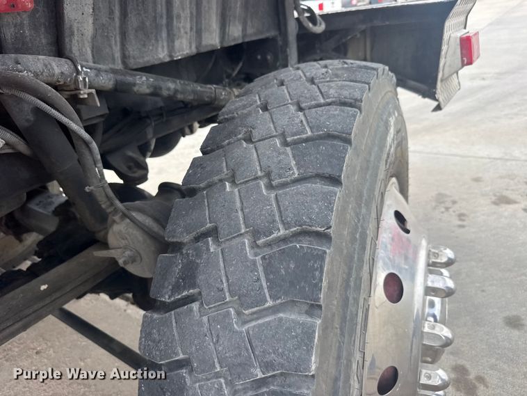 image for item ET1883 2007 International 7400 pumper fire truck