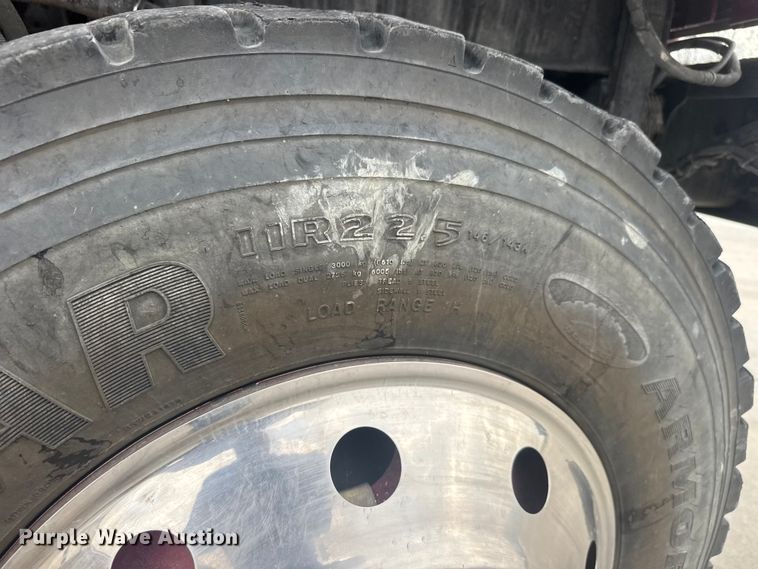 image for item ET1883 2007 International 7400 pumper fire truck