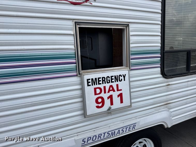 image for item ET1887 1996 MFGU camper