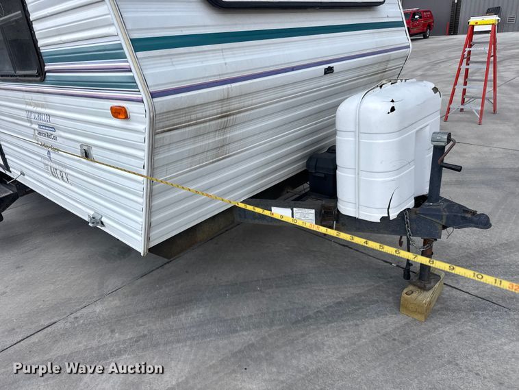 image for item ET1887 1996 MFGU camper