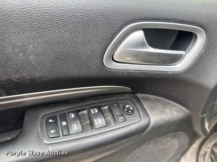 image for item ET1888 2019 Dodge Durango SSV SUV