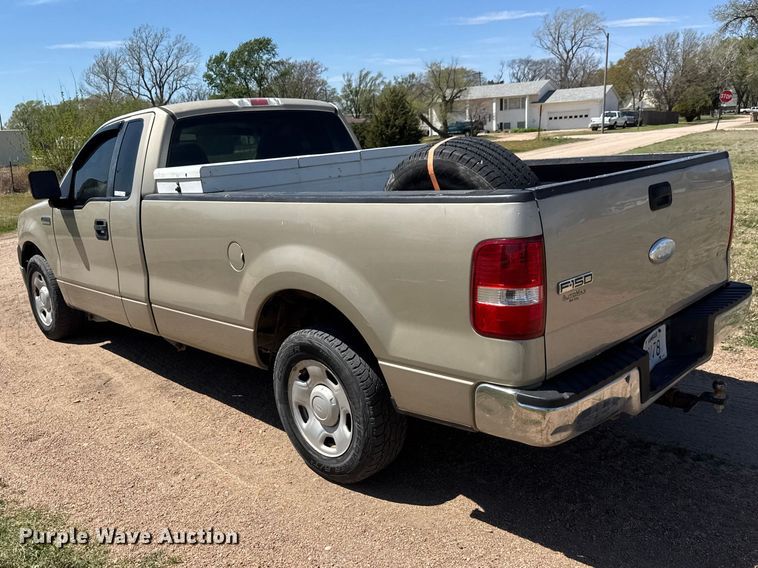 image for item ET1915 2007 Ford F150 pickup truck