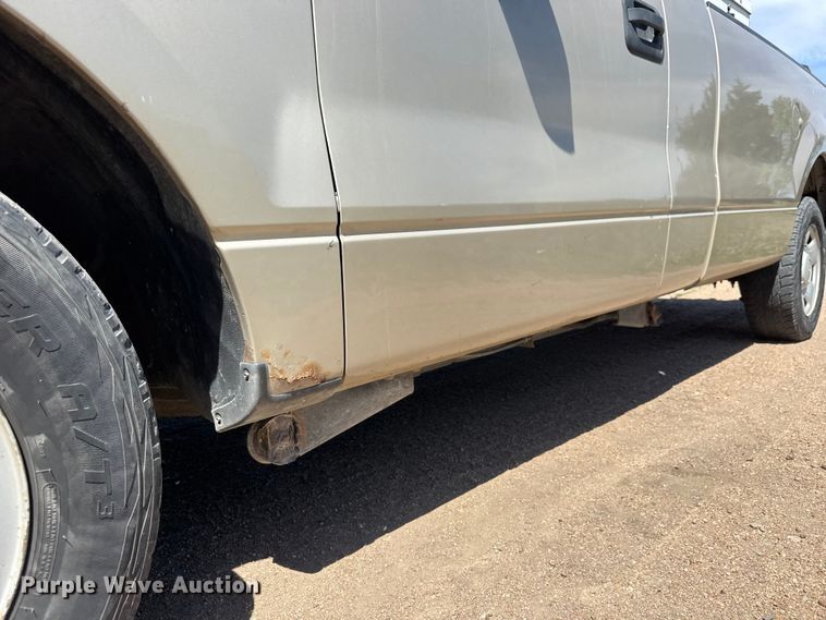 image for item ET1915 2007 Ford F150 pickup truck