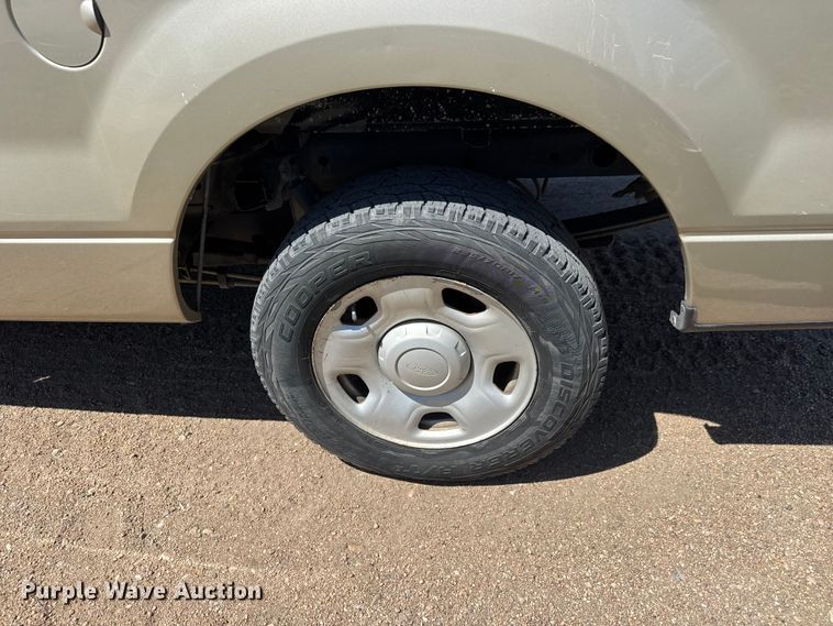 image for item ET1915 2007 Ford F150 pickup truck