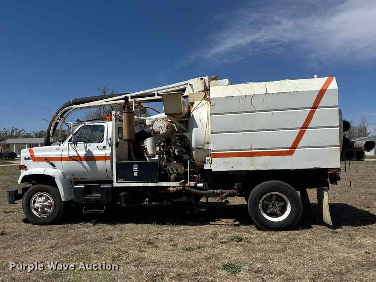 image for item ET1916 1984 GMC Top Kick sewer jetter truck