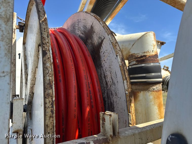 image for item ET1916 1984 GMC Top Kick sewer jetter truck