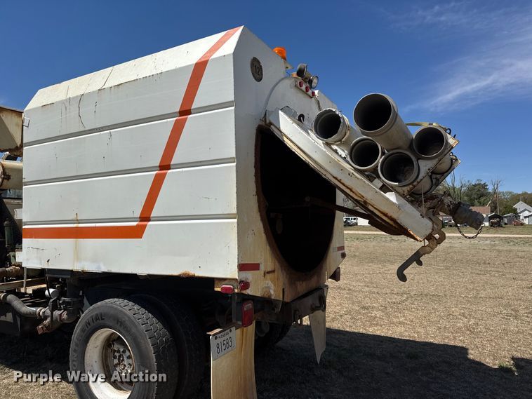 image for item ET1916 1984 GMC Top Kick sewer jetter truck