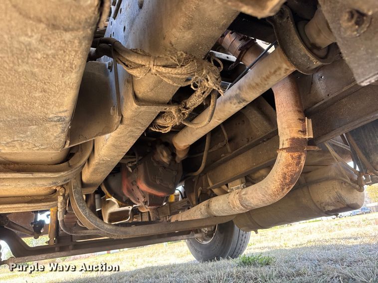 image for item ET1916 1984 GMC Top Kick sewer jetter truck