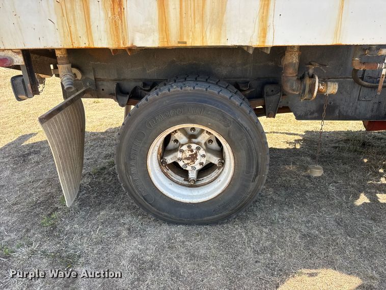 image for item ET1916 1984 GMC Top Kick sewer jetter truck