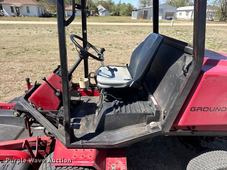 image for item ET1917 Toro Groundsmaster 455-D lawn mower