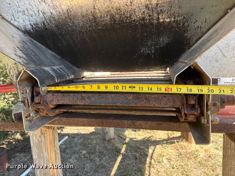 image for item ET1918 Swenson spreader