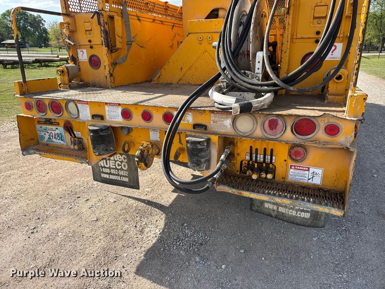 image for item ET1927 2011 International DuraStar 4300 digger derrick truck