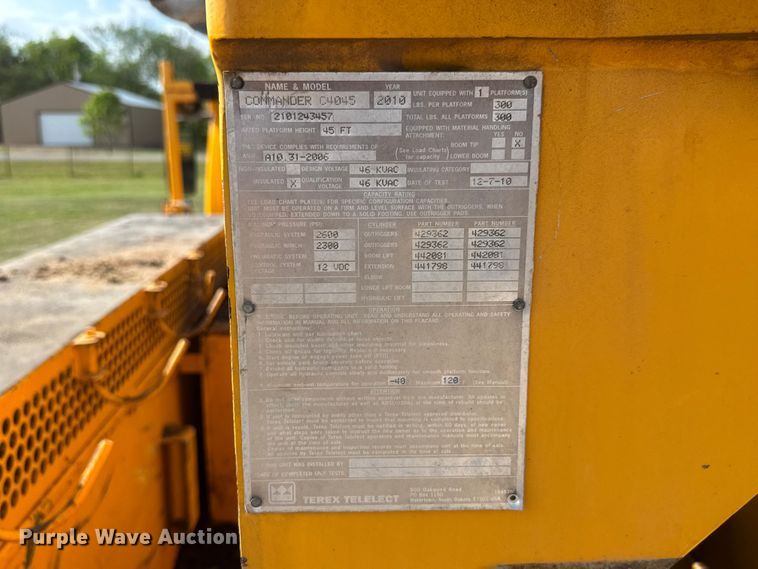 image for item ET1927 2011 International DuraStar 4300 digger derrick truck