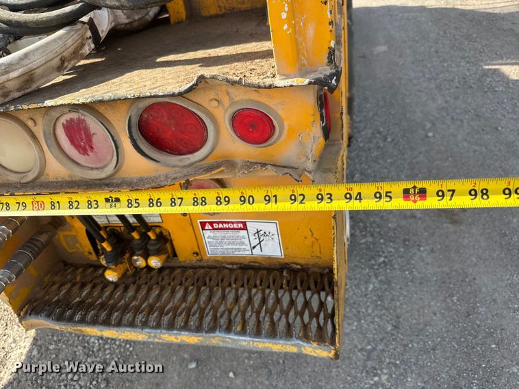 image for item ET1927 2011 International DuraStar 4300 digger derrick truck