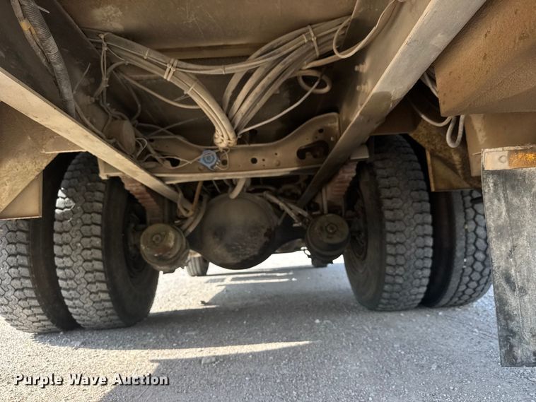 image for item ET1927 2011 International DuraStar 4300 digger derrick truck