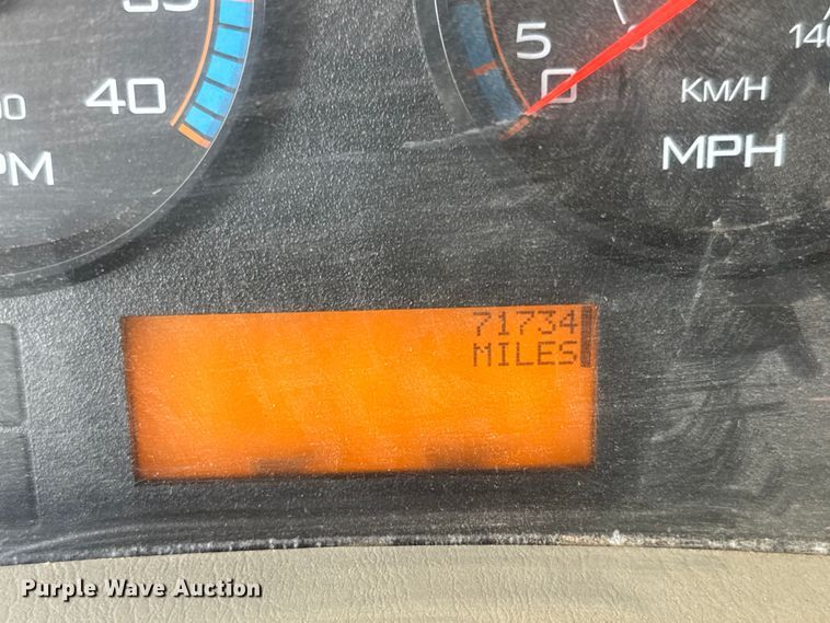 image for item ET1927 2011 International DuraStar 4300 digger derrick truck