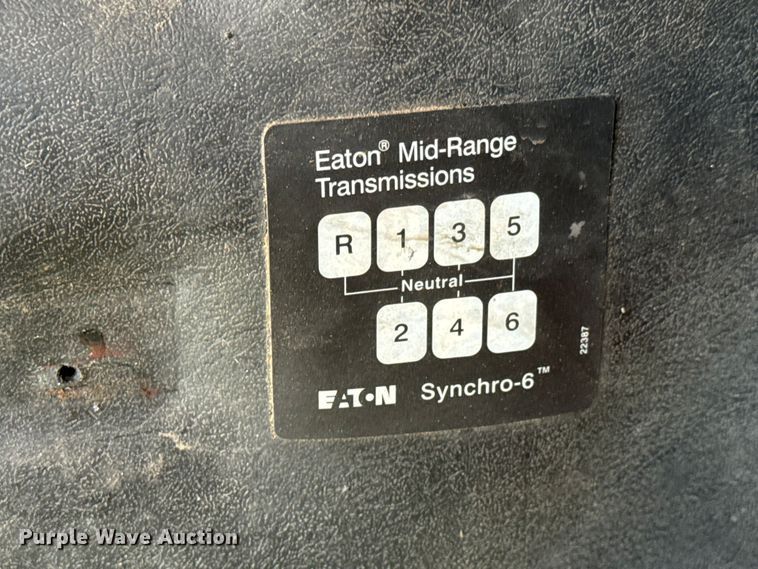 image for item ET1927 2011 International DuraStar 4300 digger derrick truck